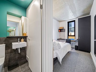 555 Wellington Street, Perth