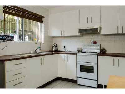 Unit 4 / 94 Ben Lexcen Drive, Sunshine Beach