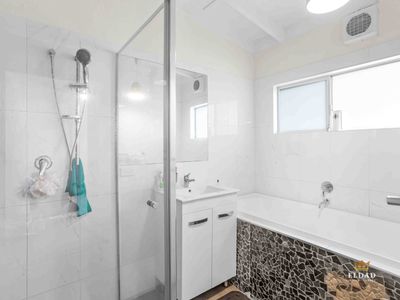 11 Surrey Road, Bellbird Park