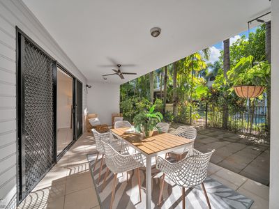 16 / 349-351 Lake Street, Cairns North