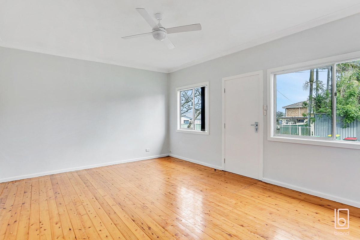 3 / 135 Main Road, Toukley