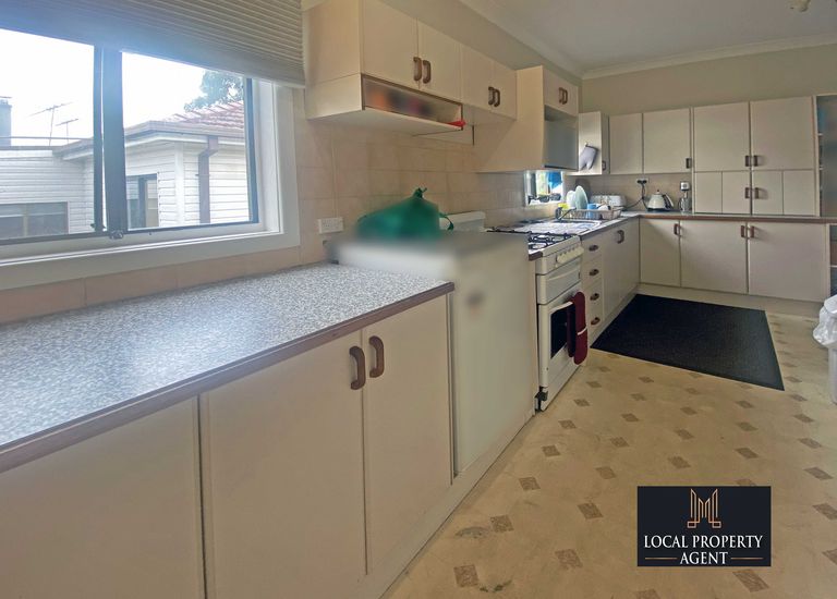 16 Cairo Ave, Padstow