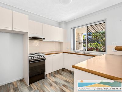 6 / 54 Dutton Street, Coolangatta