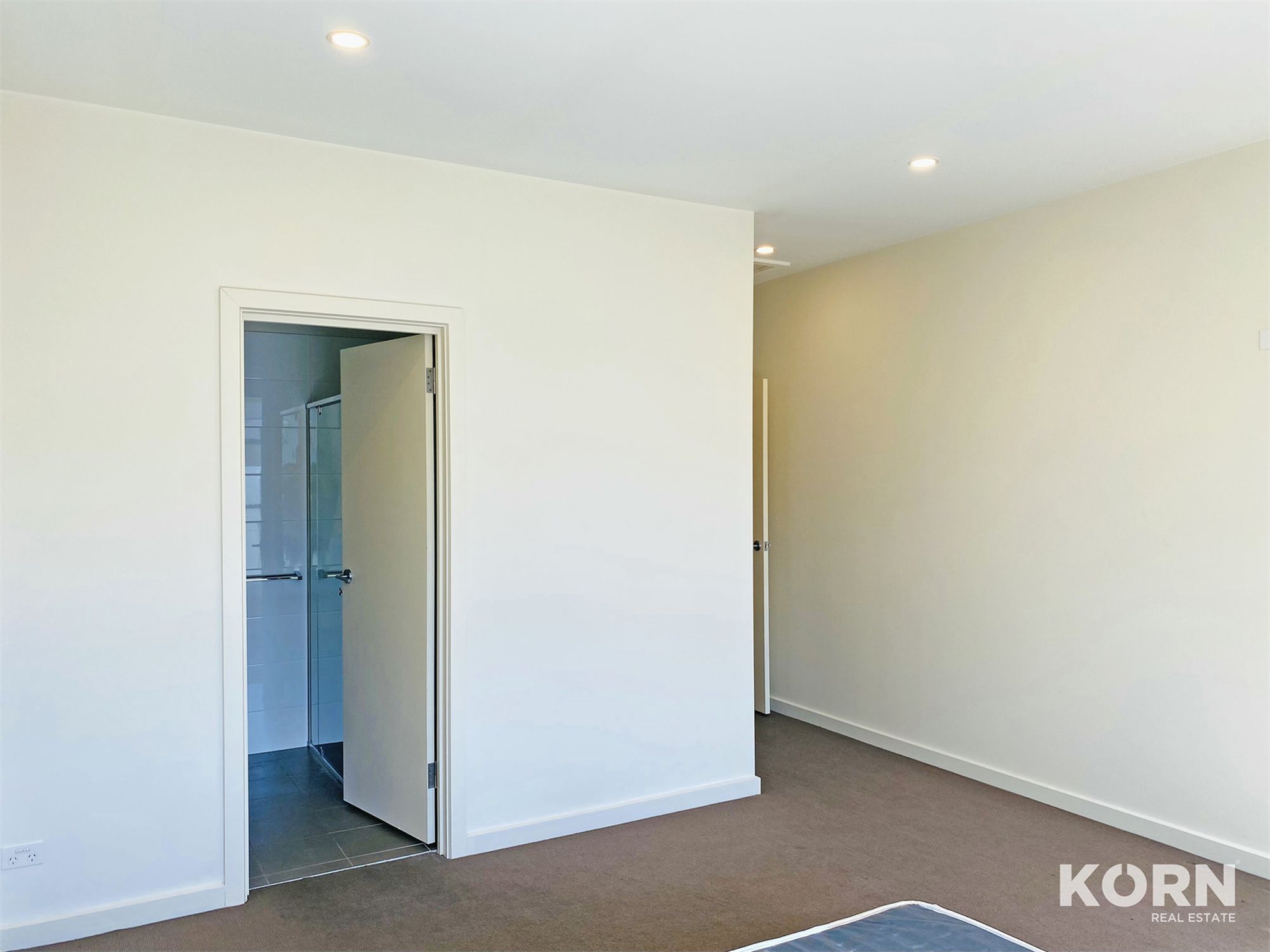 6 / 60A Chief Street, Brompton