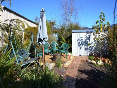 7 Mountain Avenue, Mount Beauty