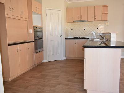 Unit 3 / 6 Rylston Street, Scarborough
