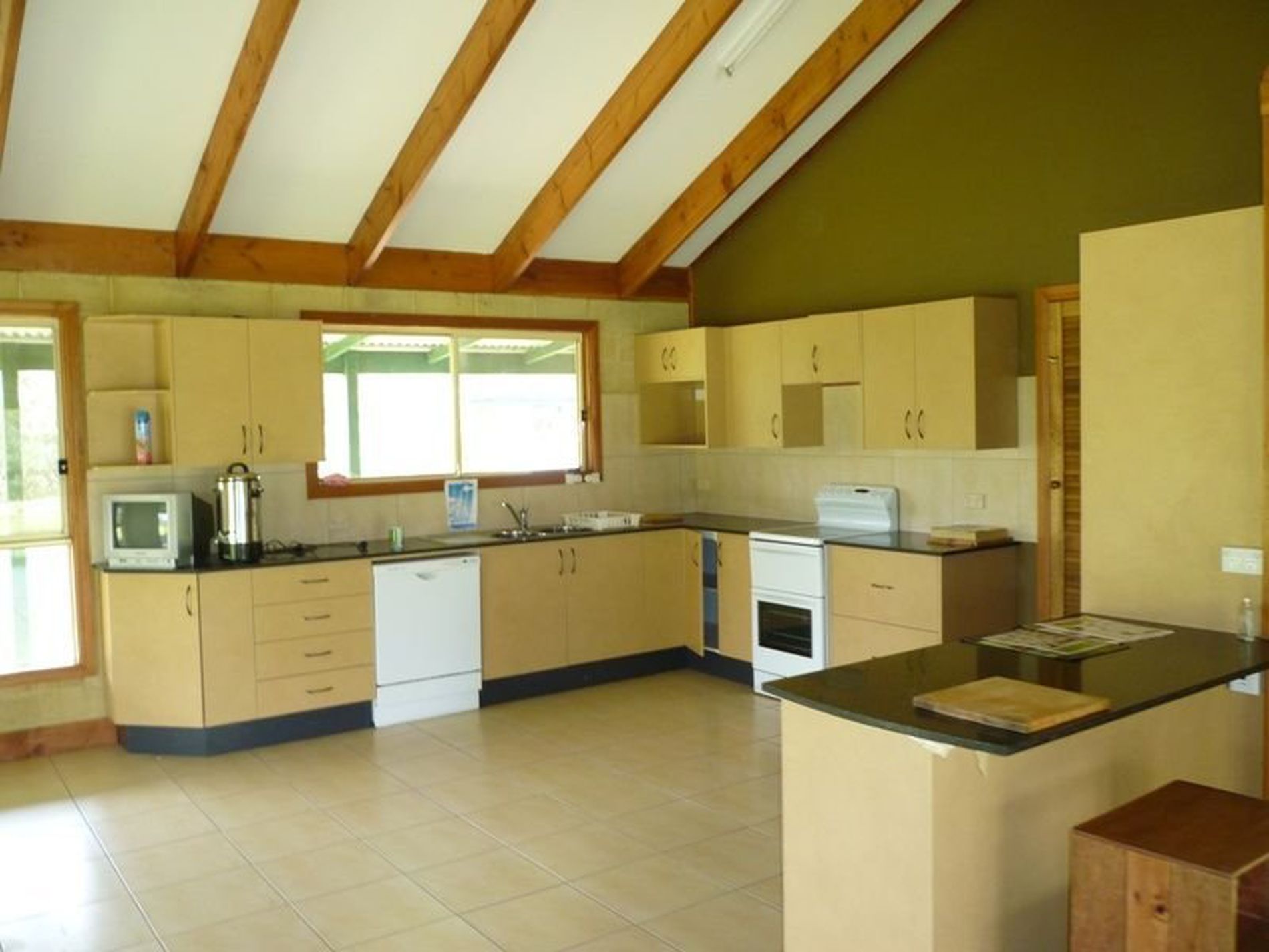 E1525C Princes Highway, Conjola