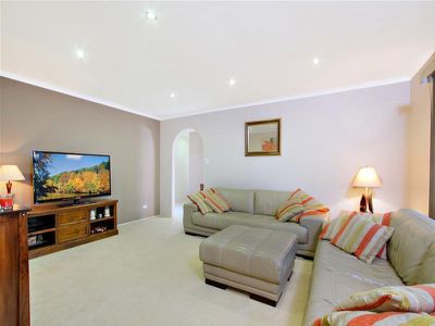 40 Jilbard Drive, Springwood