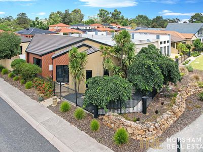 1 Rushbrook Close, Horsham