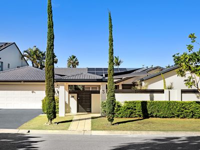 3 Charolais Crescent, Benowa
