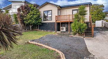101 View Road, Montello