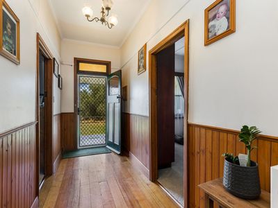 6 McClellans Crescent, Argyle