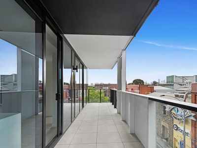 301 / 8 Garden Street, South Yarra
