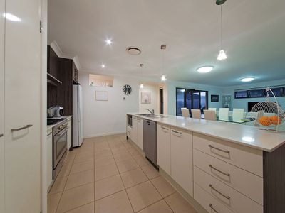 30 Higgs Circuit, Wynnum West