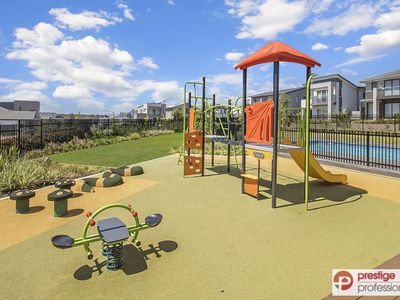 4 Bartholomew Circuit, Moorebank