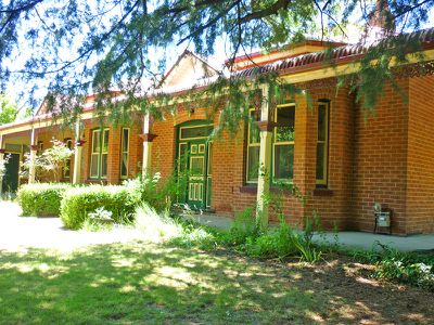 42 Adelaide Street, Blayney