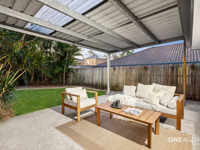9 Oleander Crescent, Durack
