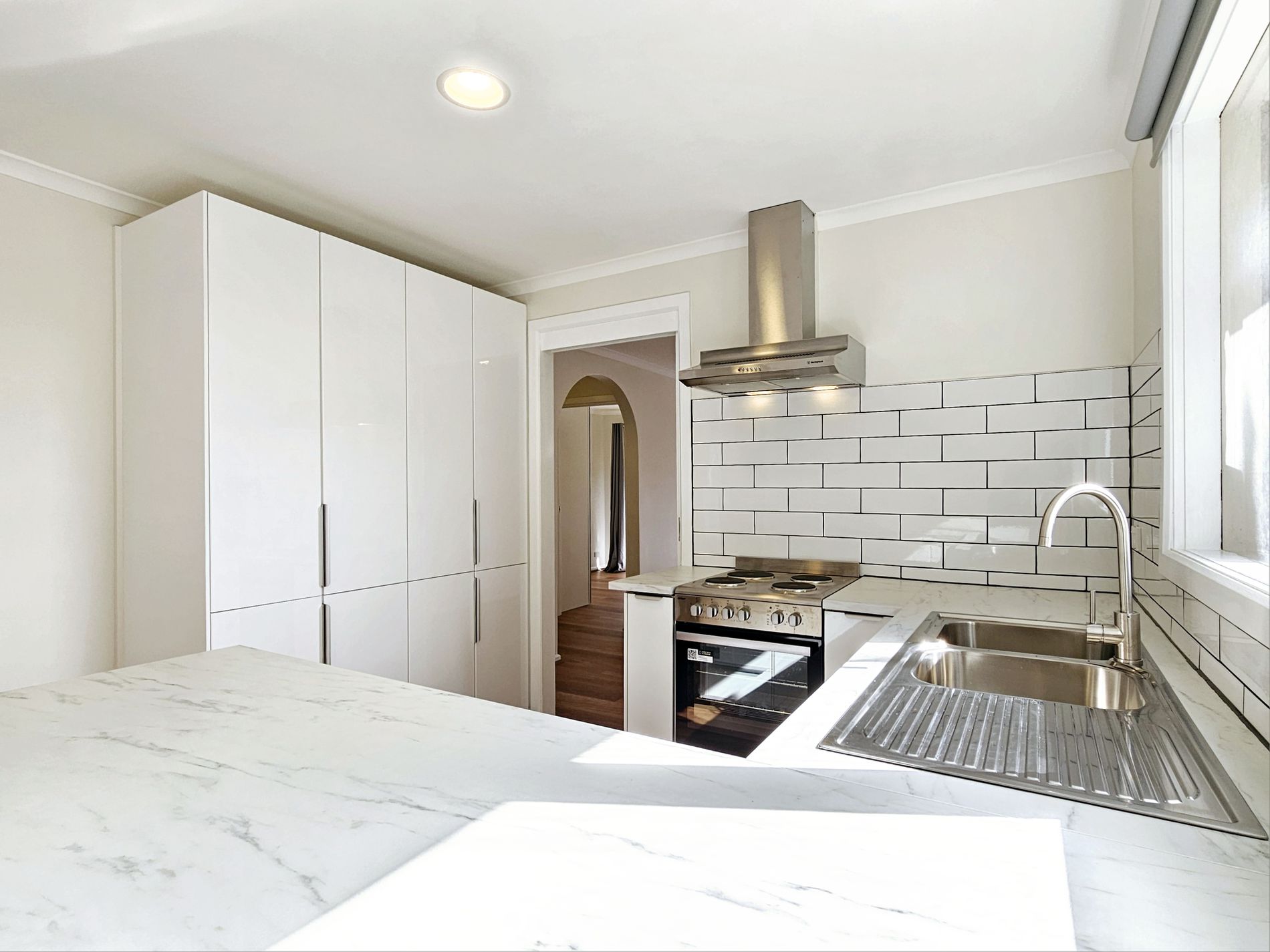 4 / 42 Greendale Road, Doncaster East