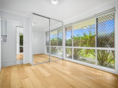 37 Barnard Crescent, Oakhurst