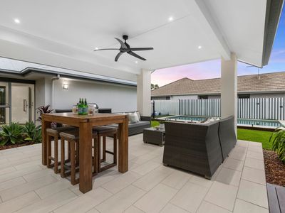 13 Macquarie Street, Wakerley