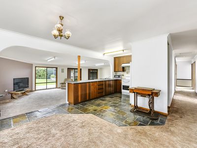 11 Fensom Crescent, Millicent