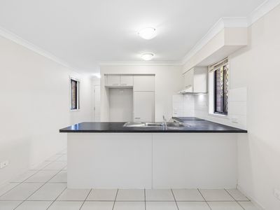 2 / 62 Sophie Place, Doolandella
