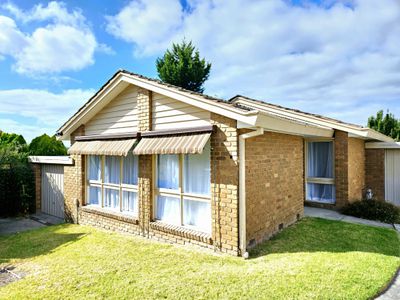 4 / 42 Greendale Road, Doncaster East