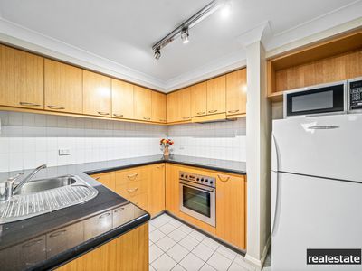 43 / 128 Mounts Bay Road, Perth