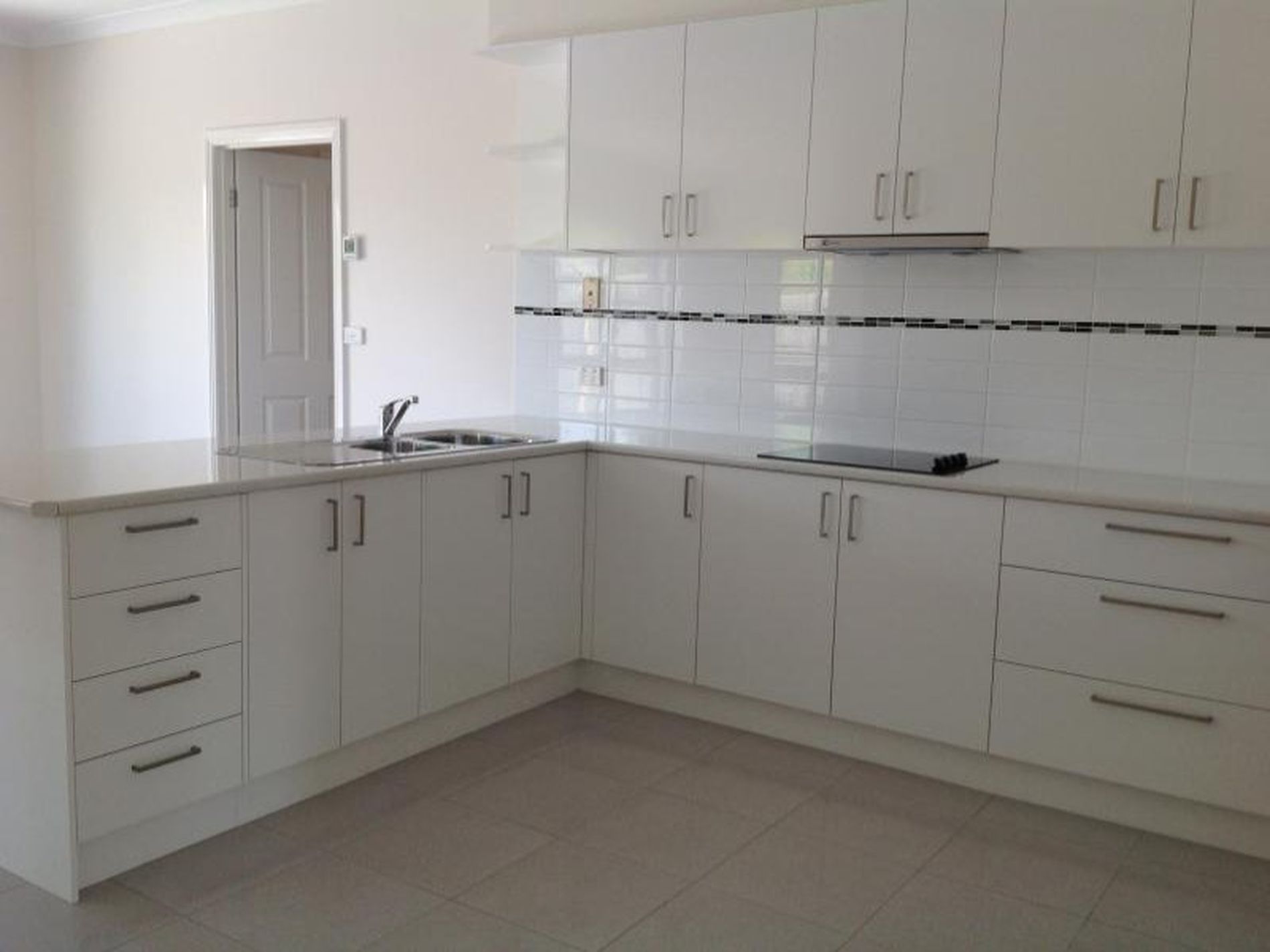 2 / 21 Waiora Avenue, Hamlyn Heights