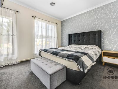 13 Invermay Way, Clyde