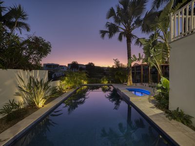 24 Gibraltar Drive, Isle Of Capri