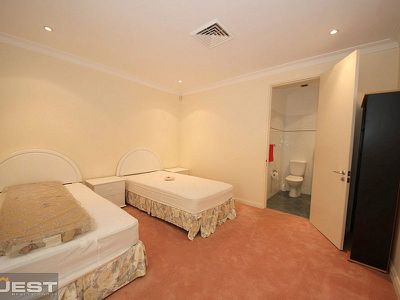 28 Clarence Street, Condell Park