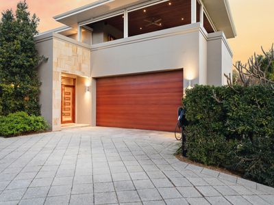 27 Wright Cres, Bayswater