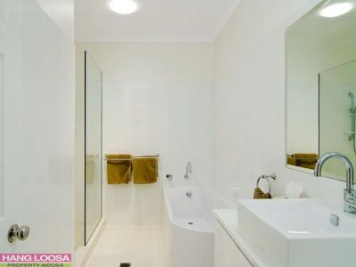5 Iluka Link, Noosaville