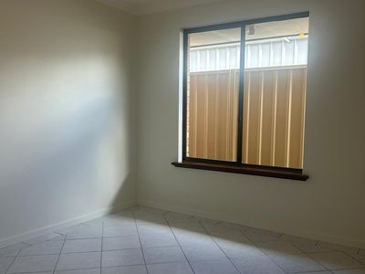 2 Eves Place, Cannington