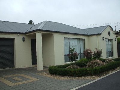 2 / 51 Bertha Street, Mount Gambier