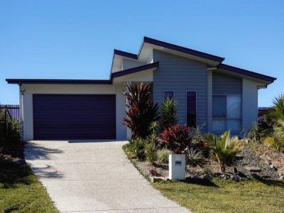 32 Lindfield Circuit, Noosaville