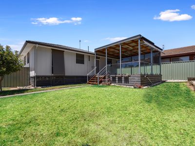 11 HOWE STREET, Seymour