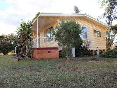 18 Earl Street, Kingaroy