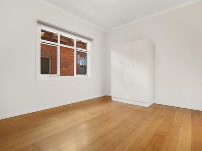 4/94 Kerferd Street, Essendon North