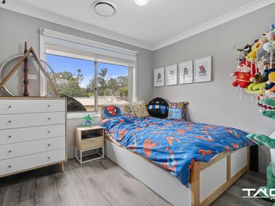 30 Millstream Road, Werrington Downs