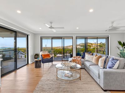 8 Houlahan Close, Woolgoolga