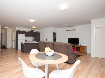 2 / 1 Lawson Street, South Hedland