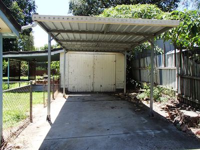 13 Saxelby Street, East Ipswich