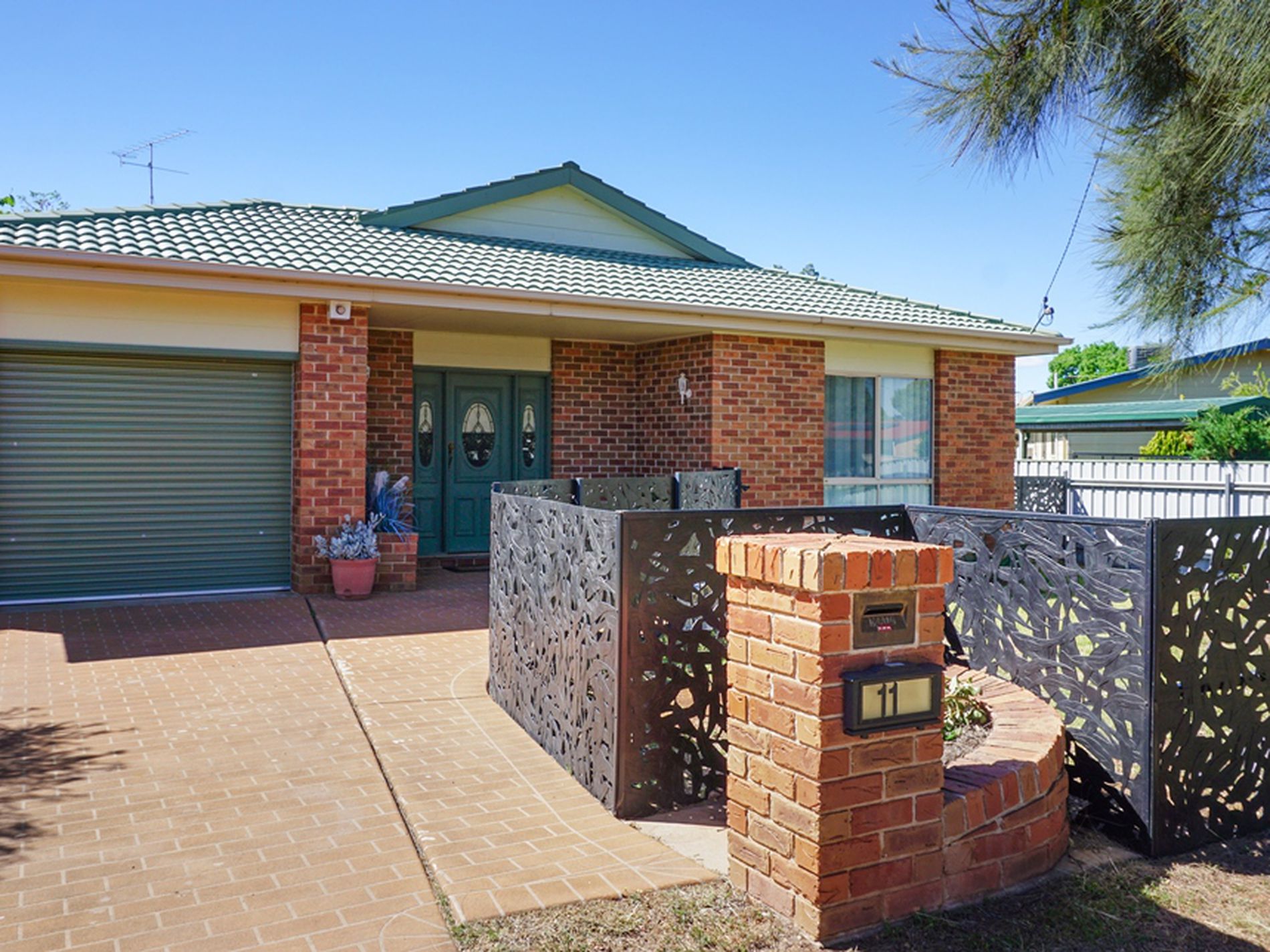 11 Belar Street, West Wyalong