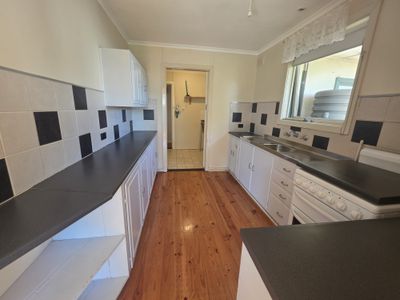15 Alleyn street, Millicent