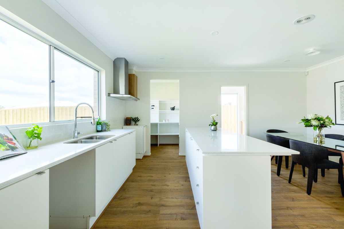 24 Athenaeum Avenue, Clyde North