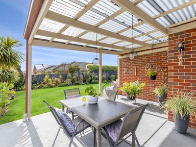 8 Split Court, Leopold
