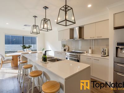 12 Michelstown Road, Beveridge
