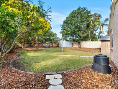 12 Peppermint Drive, Worrigee